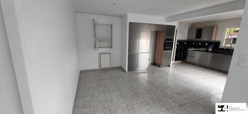 Maison traditionnelle - 141 m² - 5 pièces