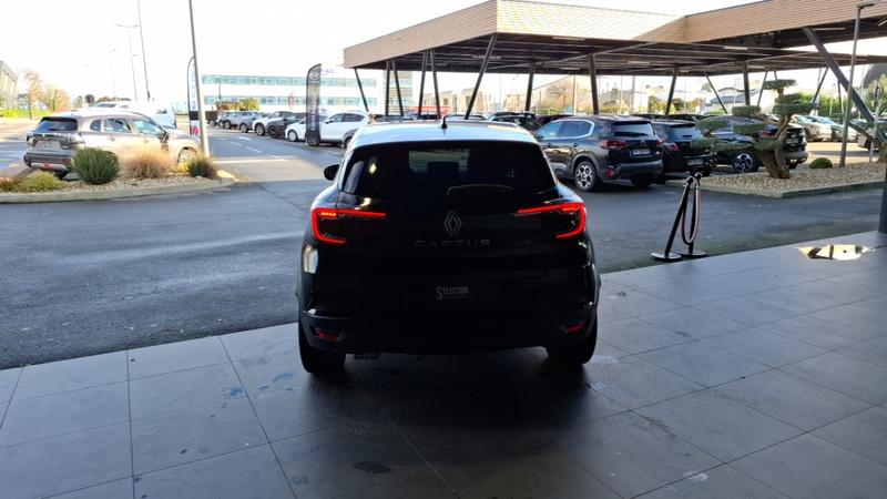 Renault Captur II techno E-Tech full hybrid 145