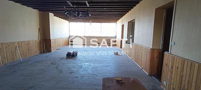 Maison - 330 m² - 7 pièces