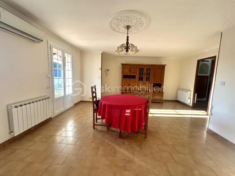 Maison traditionnelle - 86 m² - 4 pièces