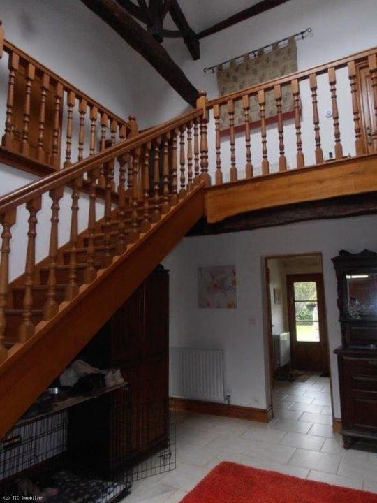 Maison en pierre - 305 m² - 10 pièces