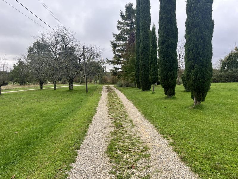 Maison traditionnelle - 143 m² - 8 pièces