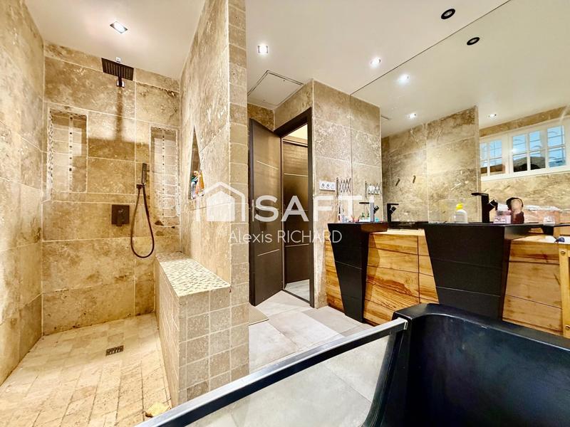 Maison - 93 m² - 4 pièces