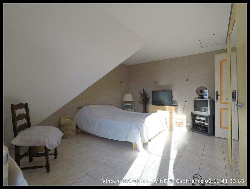 Maison - 267 m² - 10 pièces