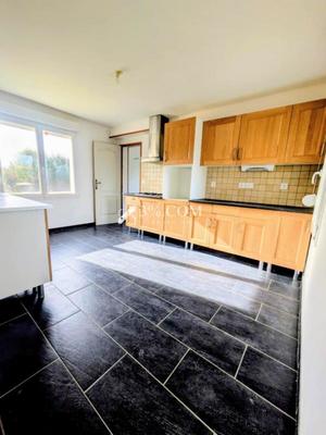 Pavillon - 167 m² - 8 pièces