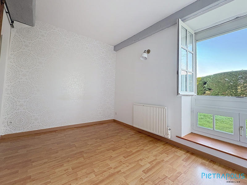 Appartement - 110 m² - 4 pièces
