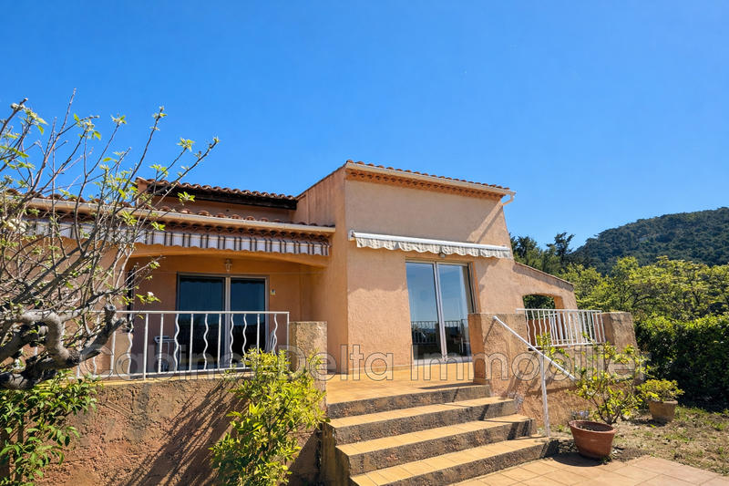 Maison - 176 m² - 7 pièces