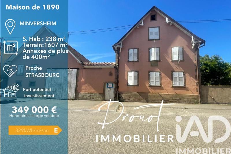 Maison de village - 238 m² - 9 pièces