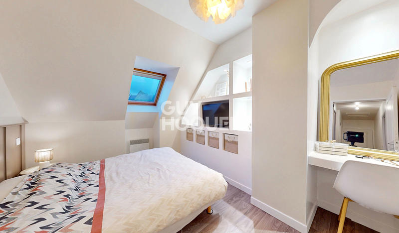 Maison - 91 m² - 5 pièces