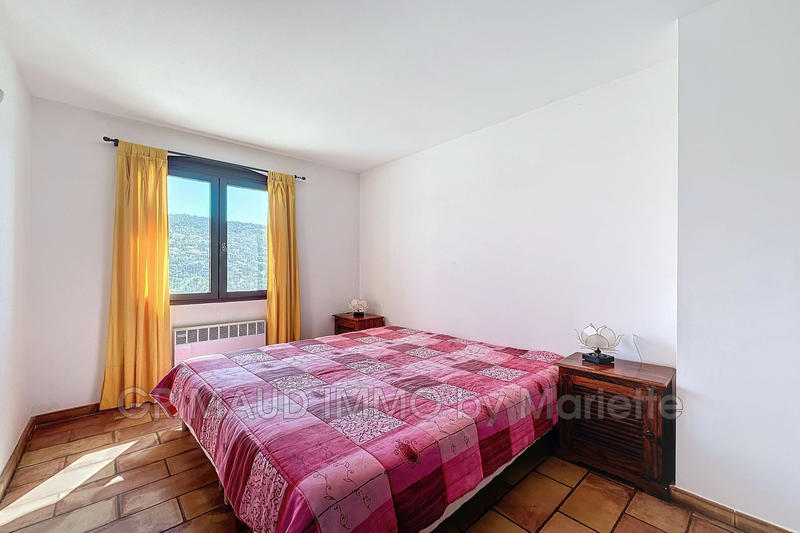 Villa - 151 m² - 6 pièces