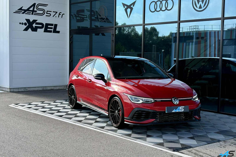 Volkswagen Golf VIII Gti Clubsport 300ch Dsg7 hk Akrapovic Pas de Malus