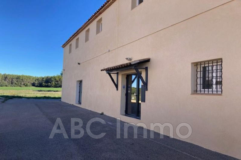 Local commercial - 200 m²