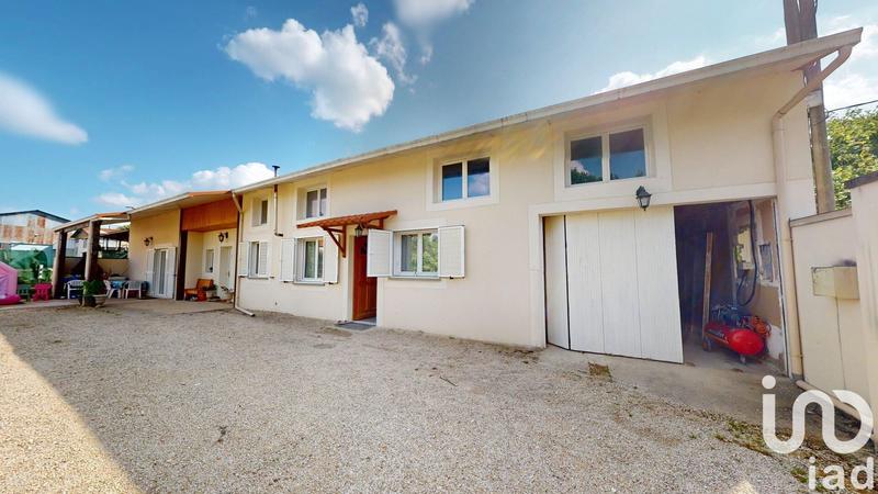 Maison - 300 m² - 14 pièces