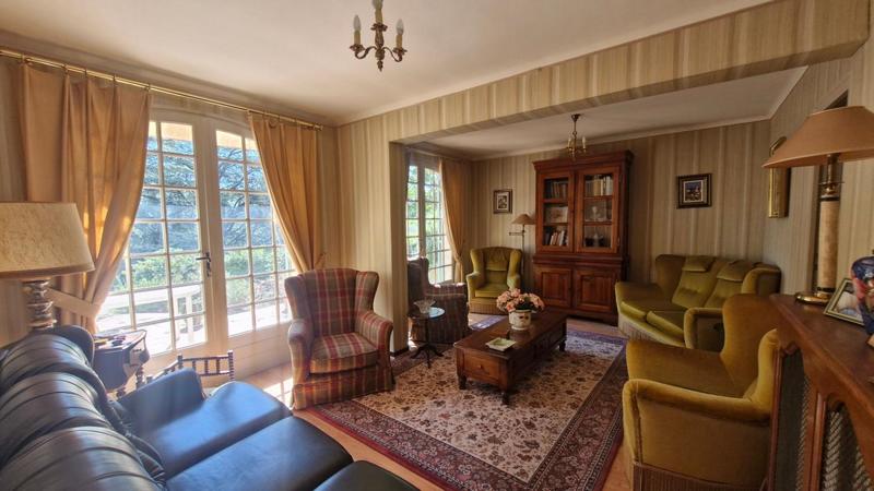 Maison - 177 m² - 6 pièces