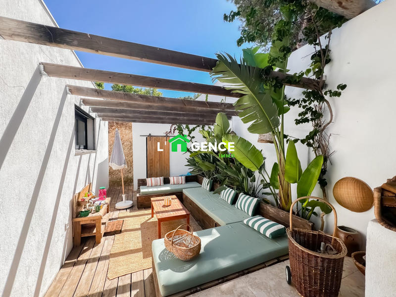 Maison - 158 m² - 4 pièces