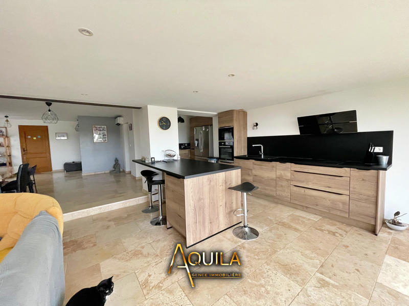 Villa - 166 m² - 6 pièces