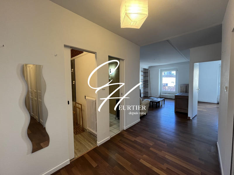 Appartement - 84 m² - 4 pièces