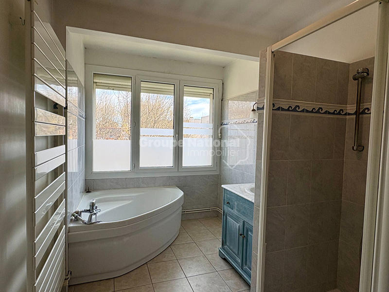 Appartement - 111 m² - 4 pièces