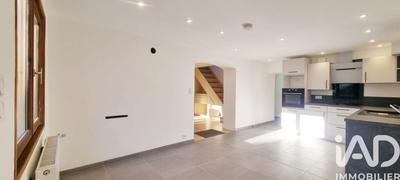 Maison - 127 m² - 6 pièces