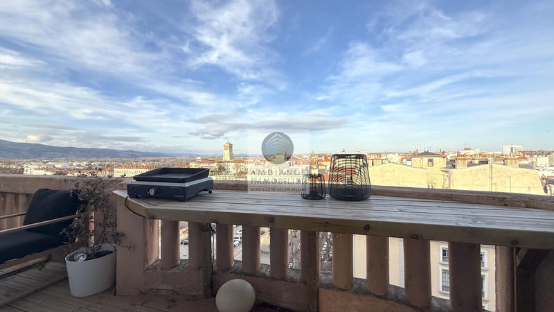 Appartement - 79 m² - 5 pièces