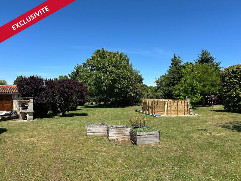 Maison - 210 m² - 7 pièces