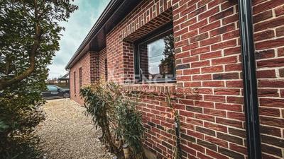 Maison - 88 m² - 4 pièces