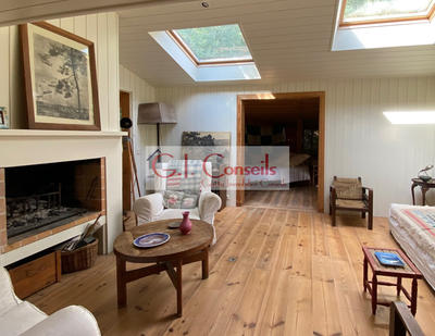 Maison - 130 m² - 7 pièces