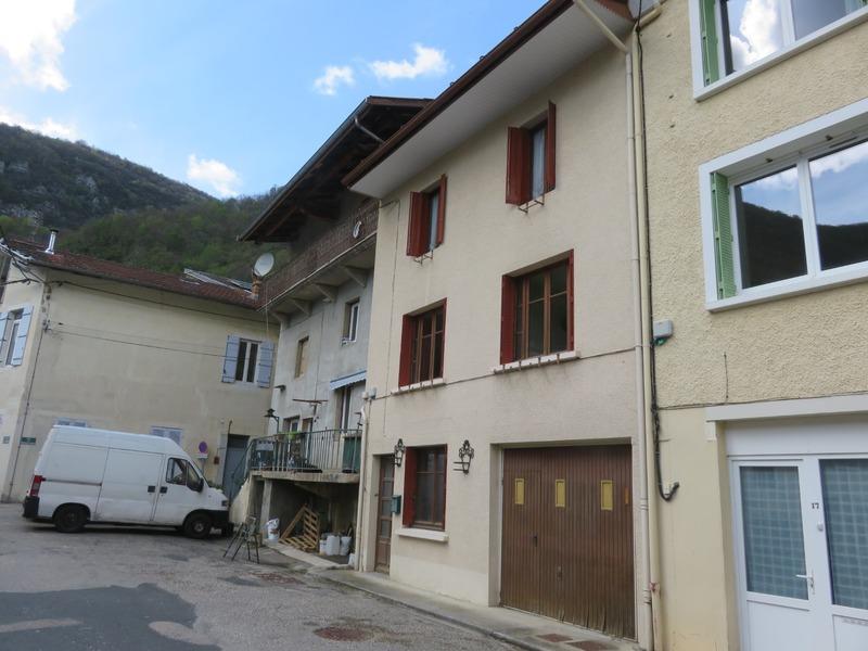 Maison - 148 m² - 5 pièces