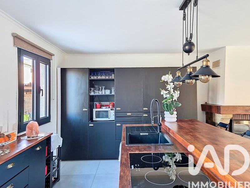 Maison - 102 m² - 5 pièces
