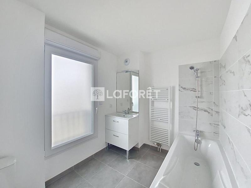 Maison - 106 m² - 5 pièces