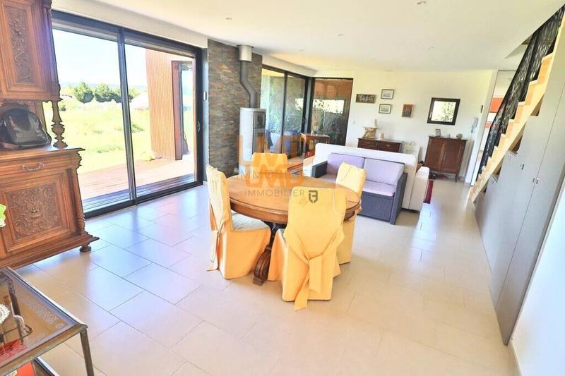 Villa - 92 m² - 5 pièces