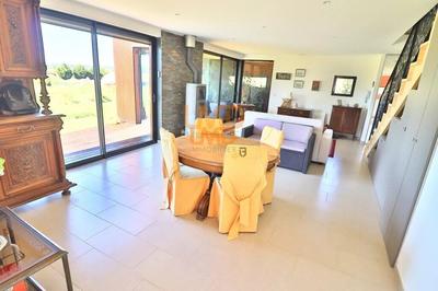 Villa - 92 m² - 5 pièces