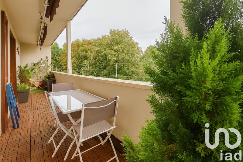 Appartement - 95 m² - 5 pièces