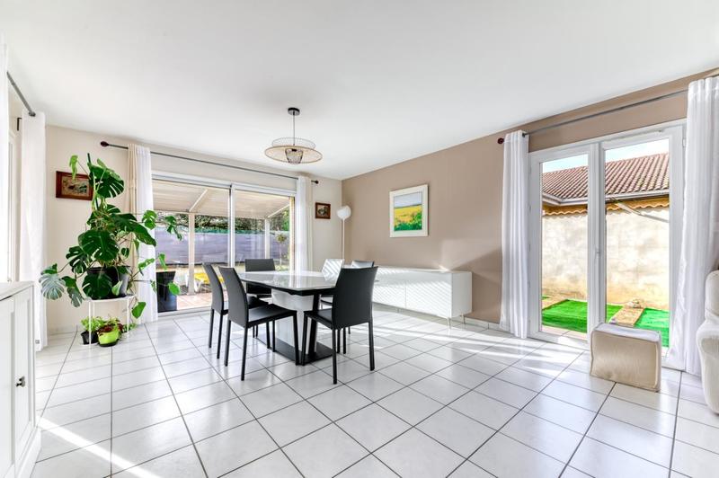 Pavillon - 133 m² - 6 pièces