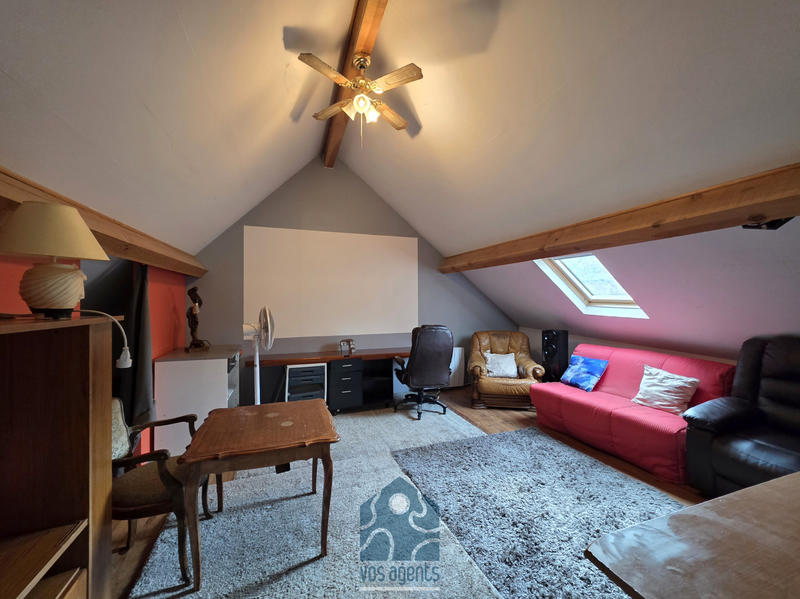 Maison - 90 m² - 4 pièces