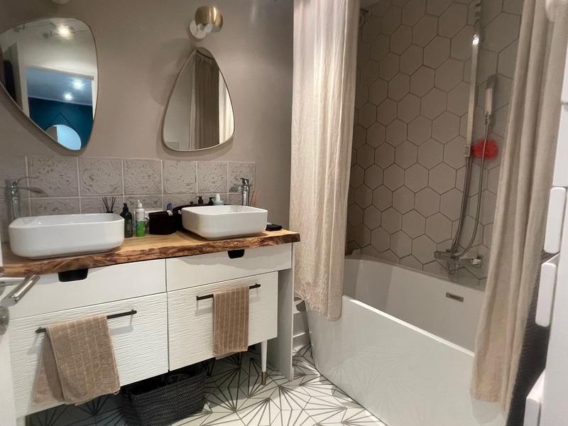 Appartement - 96 m² - 4 pièces