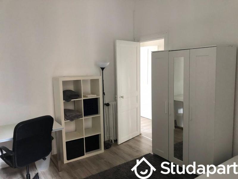 Chambre - 12 m² - 1 pièce