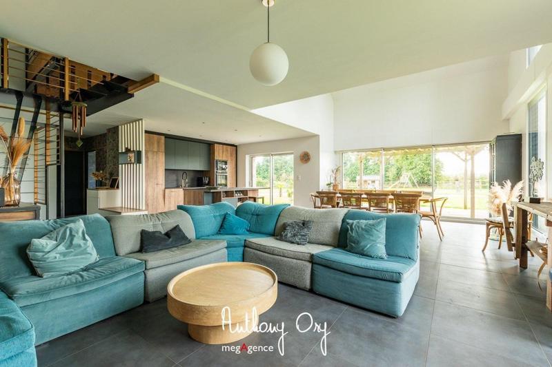 Longère - 185 m² - 7 pièces