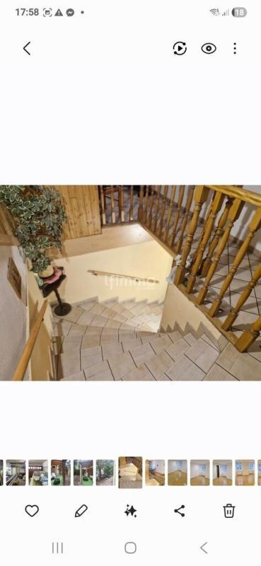 Maison de ville - 198 m² - 13 pièces