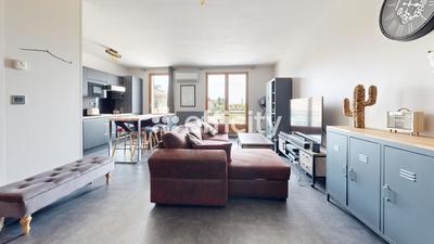 Appartement - 64 m² - 3 pièces