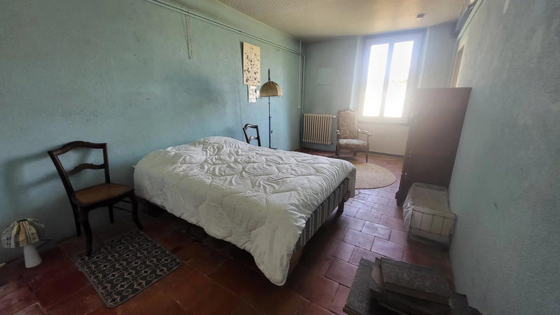 Maison - 213 m² - 8 pièces