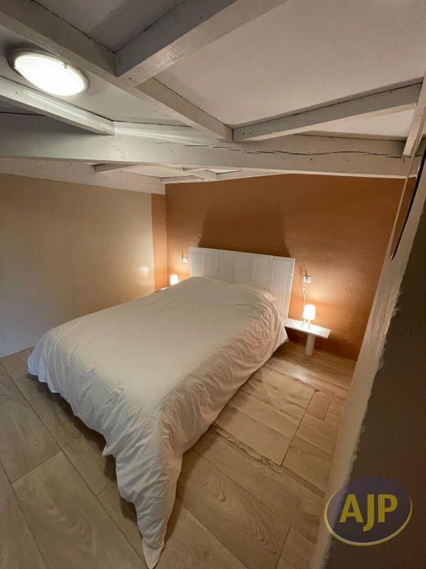 Maison bourgeoise - 323 m² - 12 pièces