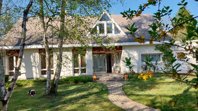 Maison - 245 m² - 8 pièces