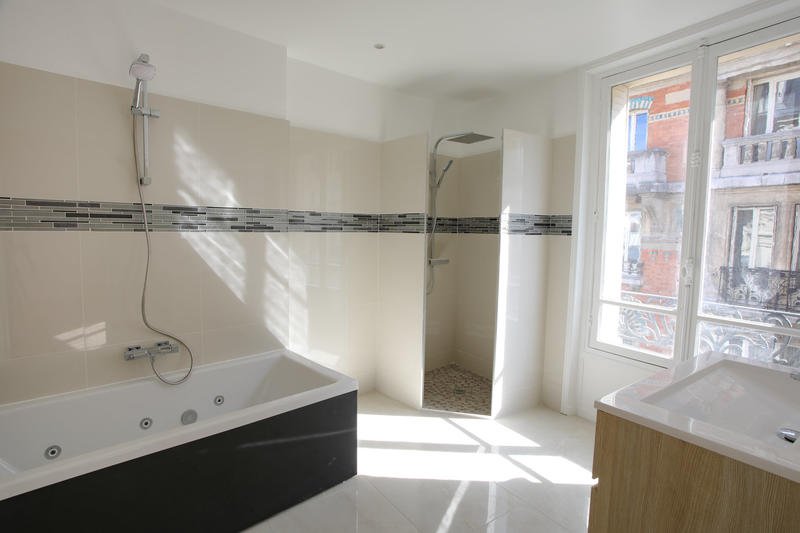 Appartement - 131 m² - 5 pièces