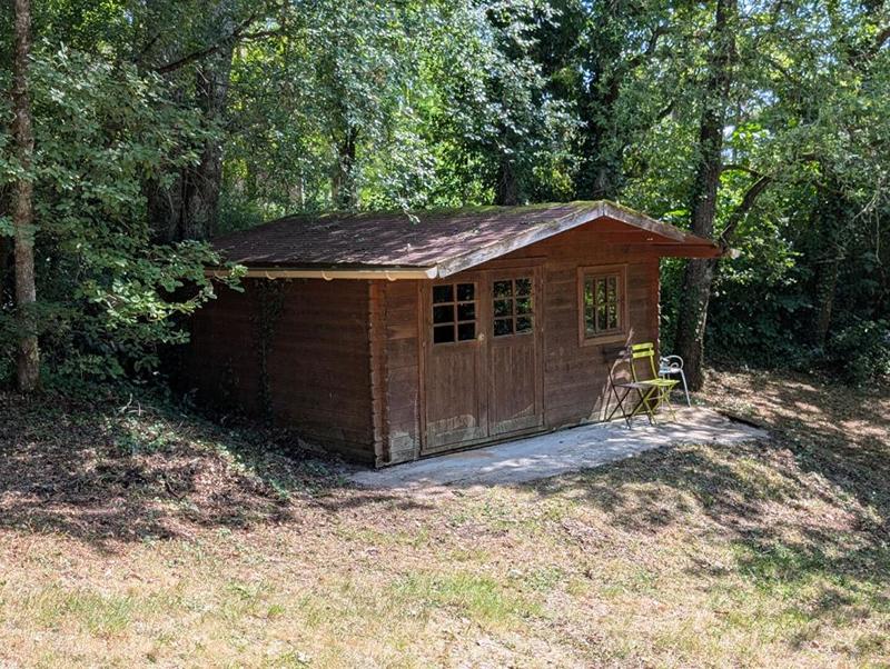 Maison - 221 m² - 5 pièces