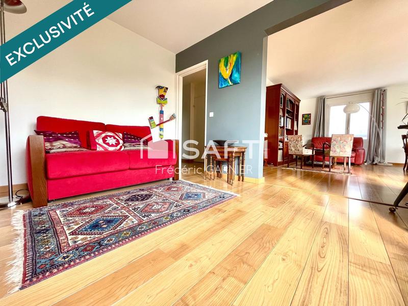 Appartement - 119 m² - 6 pièces