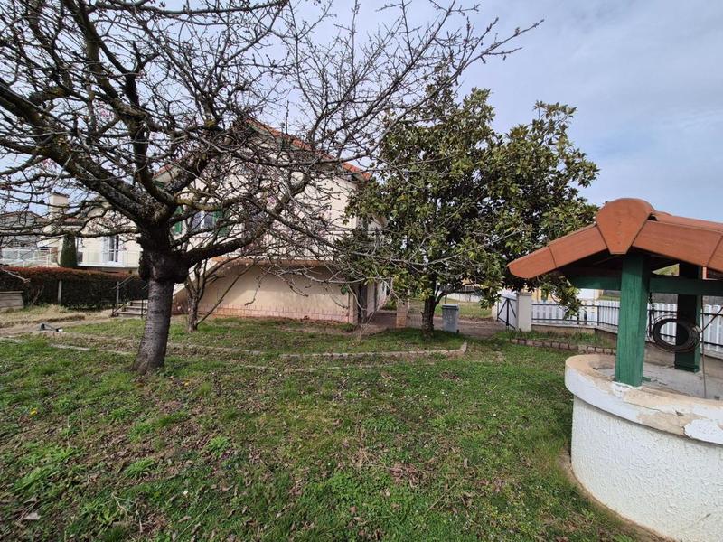 Maison - 120 m² - 6 pièces