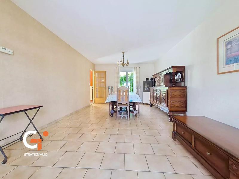 Maison - 90 m² - 5 pièces