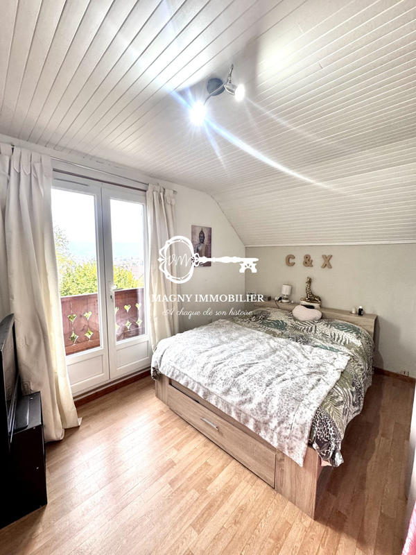 Maison traditionnelle - 100 m² - 4 pièces