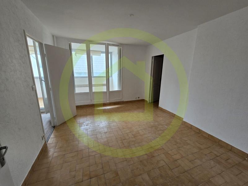 Appartement - 81 m² - 5 pièces